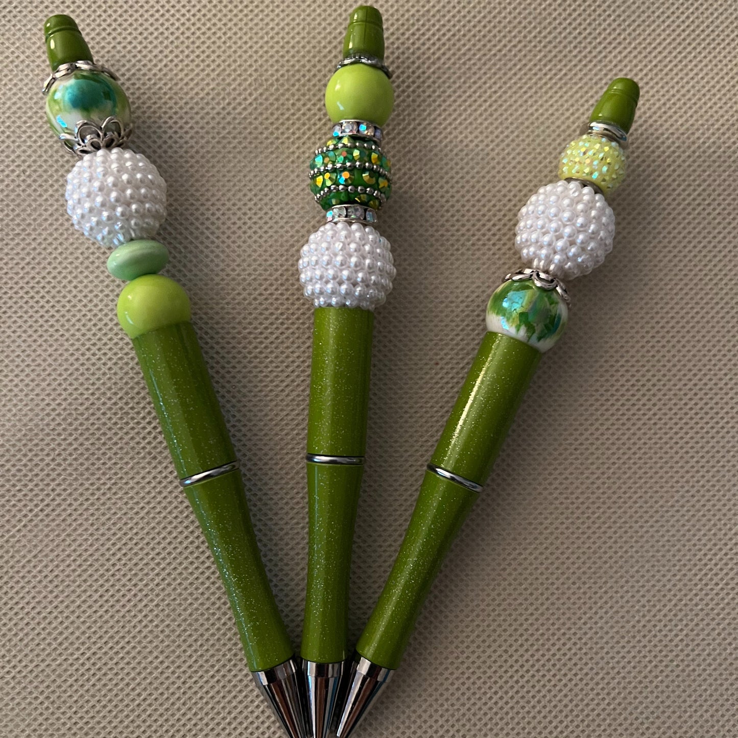 green beaded pen | Pistachio