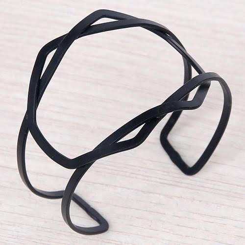 Black Metal Cuff Bracelet | Olympia